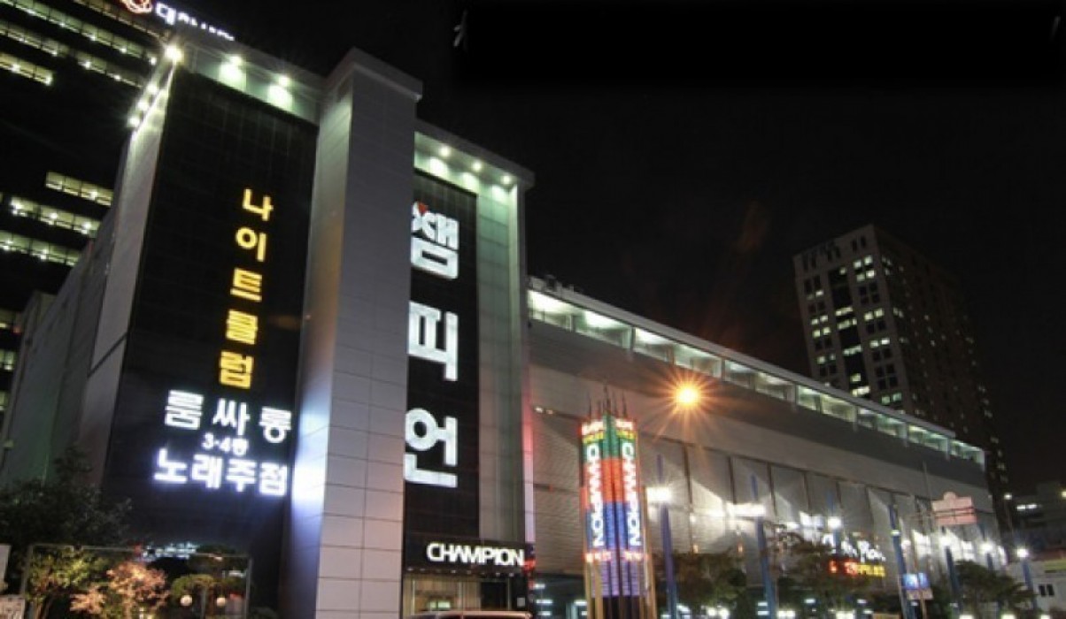 Night Club.Bar.Fitnesscenter 이미지 6